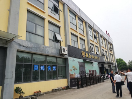 照片2AQ_副本.jpg 照片2AQ_副本.jpg