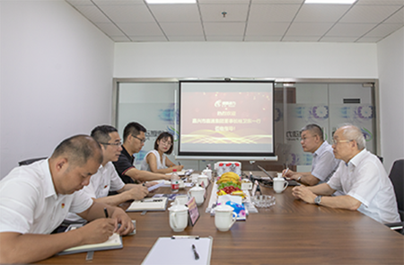 柏總視察德燃動(dòng)力03_副本.png 柏總視察德燃動(dòng)力03_副本.png